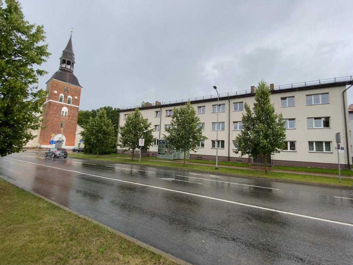 Rigas Ielas Apartamenti 1 Apartamento Valmiera Exterior foto